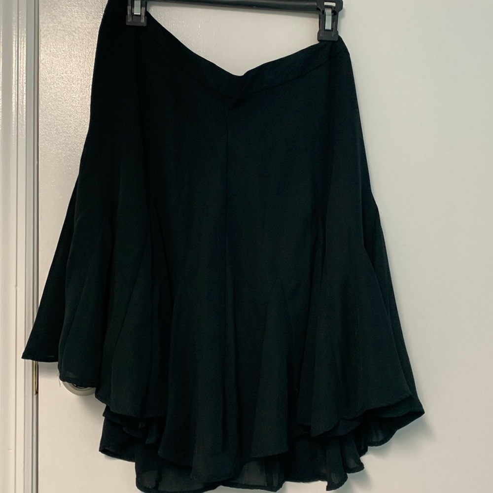 Missy black flouncy skirt with underskirt